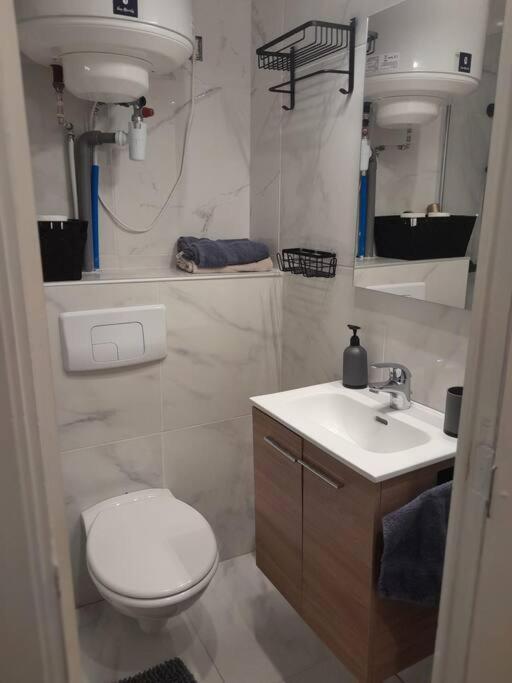 Design Studio Perfectly Located - Eu Madou - Park Διαμέρισμα Βρυξέλλες Εξωτερικό φωτογραφία